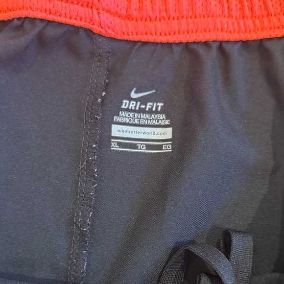 Nike Men's Athletic Shorts in Black with Red Stripes - Picture 2 of 3